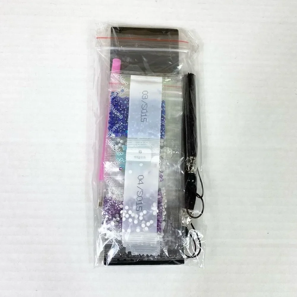 NEW 3D Diamond Painting Blue & Purple Sparkly DIY Tasseled Bookmark Kit